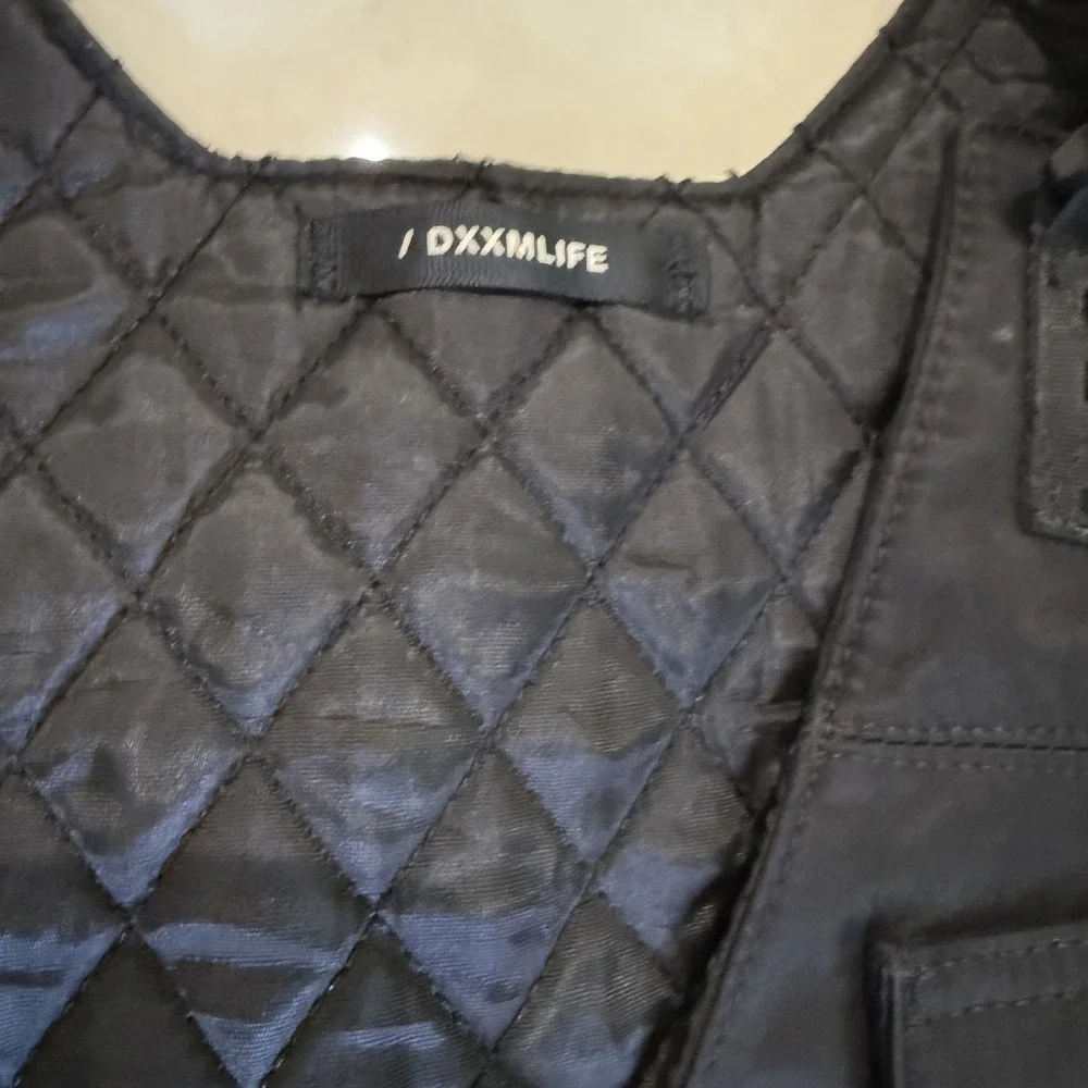 DXXMLIFE Tactical Vest Black Mens One Size Reversible Adjustable Quilted Pockets